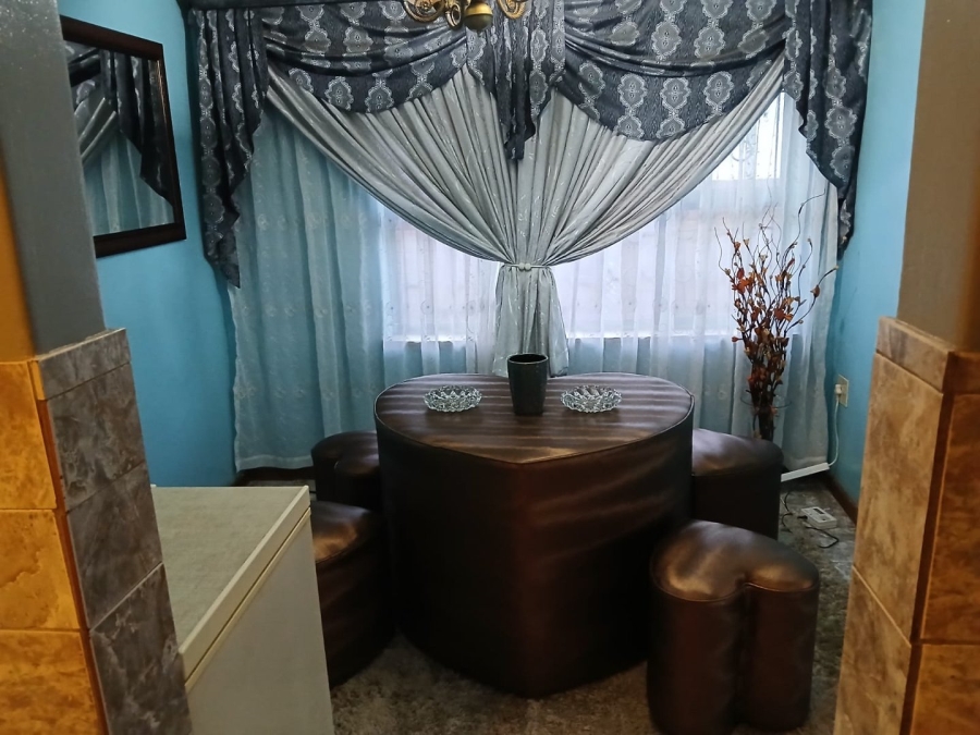 4 Bedroom Property for Sale in Soshanguve G Gauteng