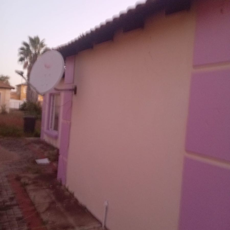 3 Bedroom Property for Sale in Nkwe Estate Gauteng