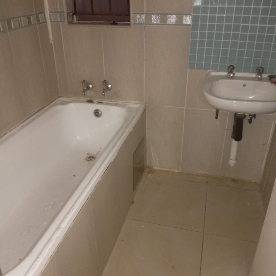 3 Bedroom Property for Sale in Nkwe Estate Gauteng