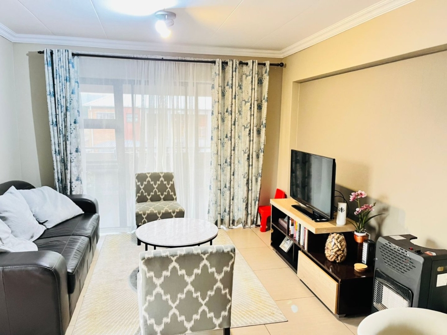 2 Bedroom Property for Sale in Andeon AH Gauteng