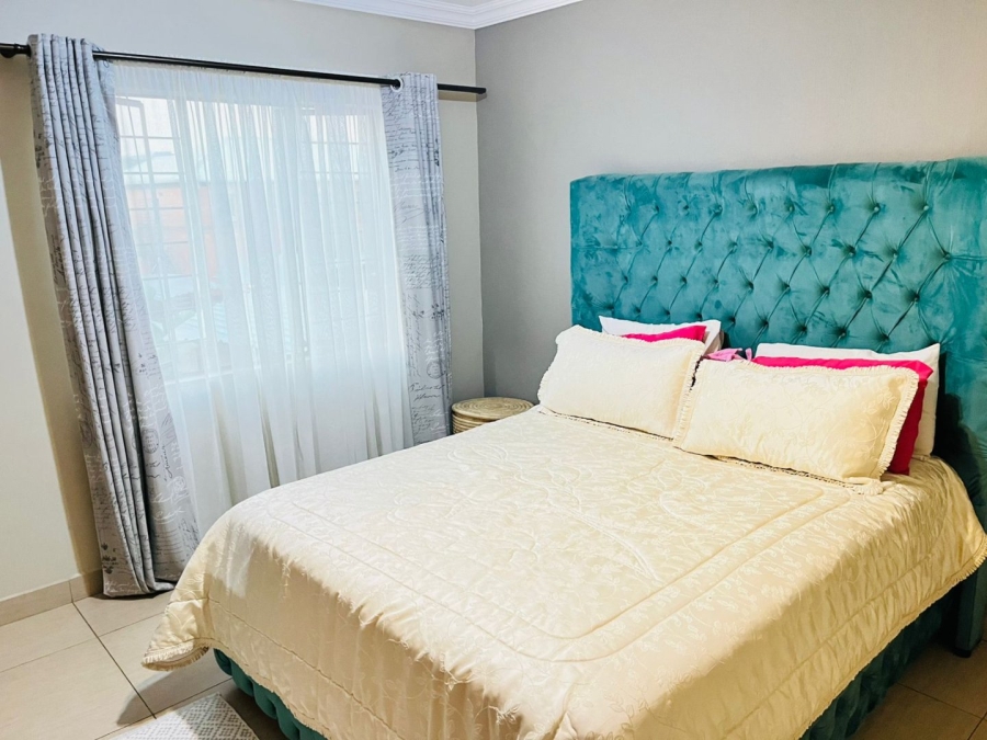 2 Bedroom Property for Sale in Andeon AH Gauteng