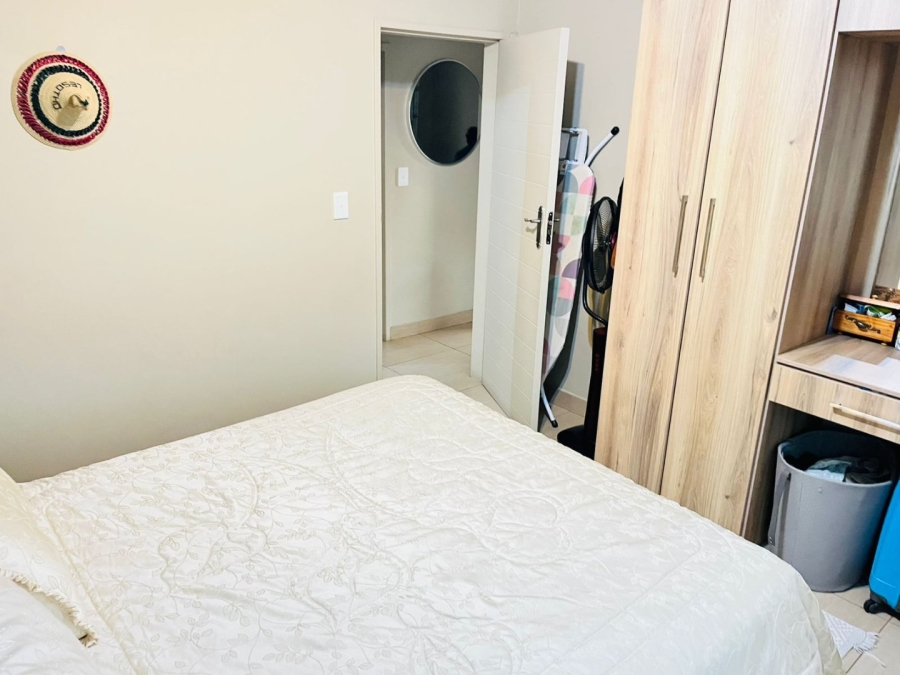 2 Bedroom Property for Sale in Andeon AH Gauteng
