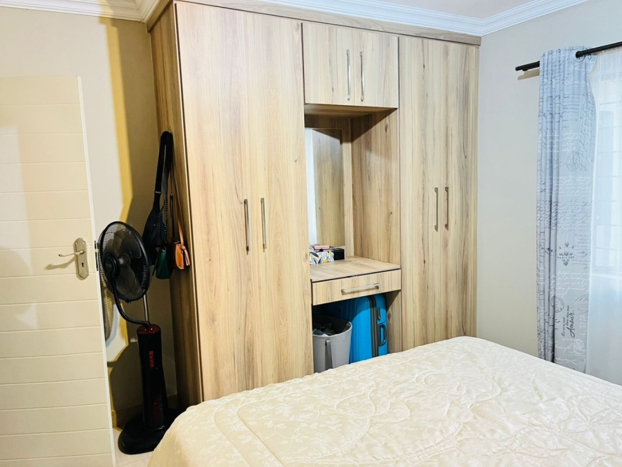 2 Bedroom Property for Sale in Andeon AH Gauteng