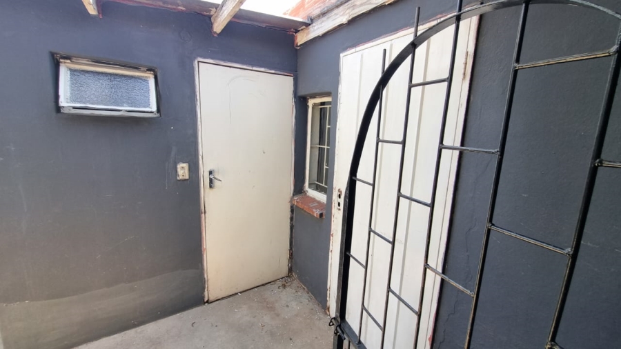 6 Bedroom Property for Sale in Pretoria West Gauteng