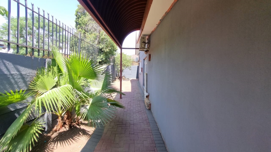 6 Bedroom Property for Sale in Pretoria West Gauteng