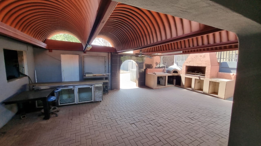 6 Bedroom Property for Sale in Pretoria West Gauteng