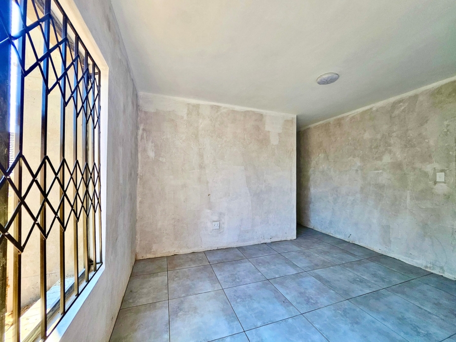 To Let 1 Bedroom Property for Rent in Klopperpark Gauteng