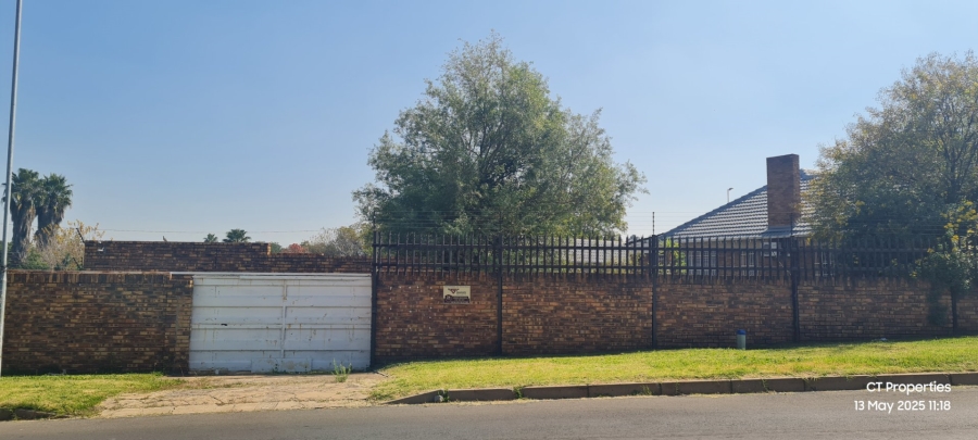 4 Bedroom Property for Sale in Lilianton Gauteng