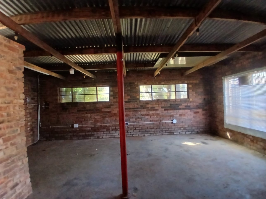 4 Bedroom Property for Sale in Lilianton Gauteng