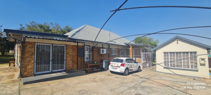 4 Bedroom Property for Sale in Lilianton Gauteng