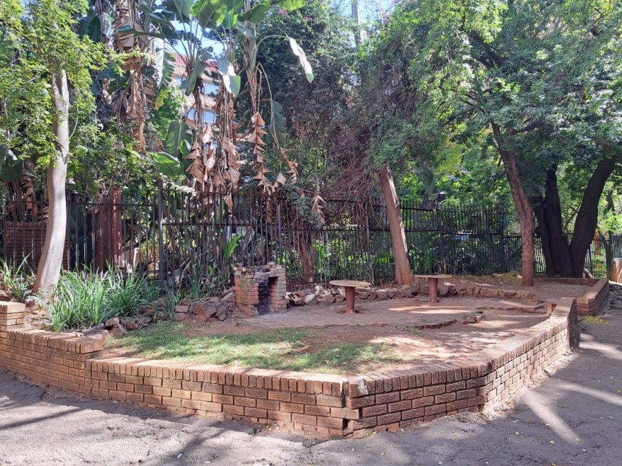 4 Bedroom Property for Sale in Muckleneuk Gauteng