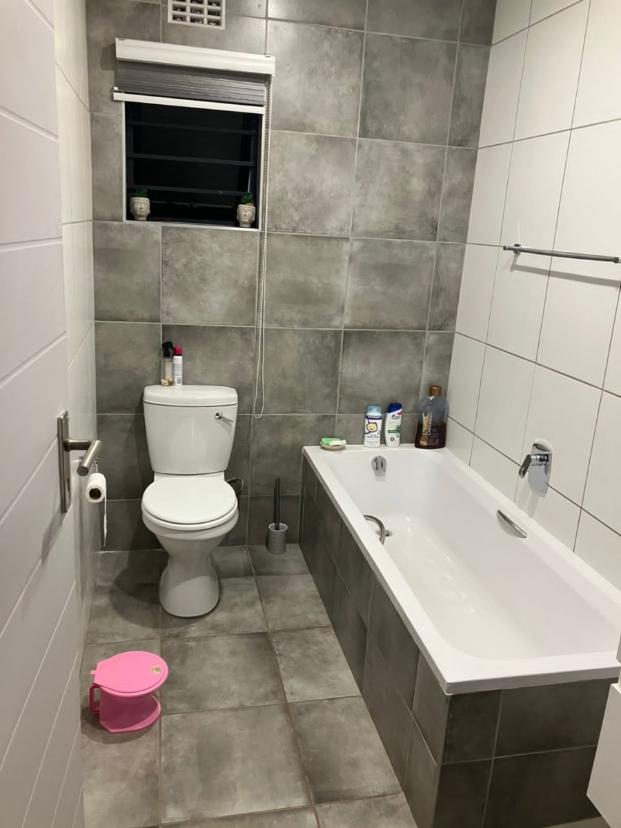 3 Bedroom Property for Sale in Lotus Gardens Gauteng
