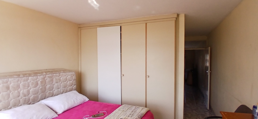 1 Bedroom Property for Sale in Pretoria Gauteng