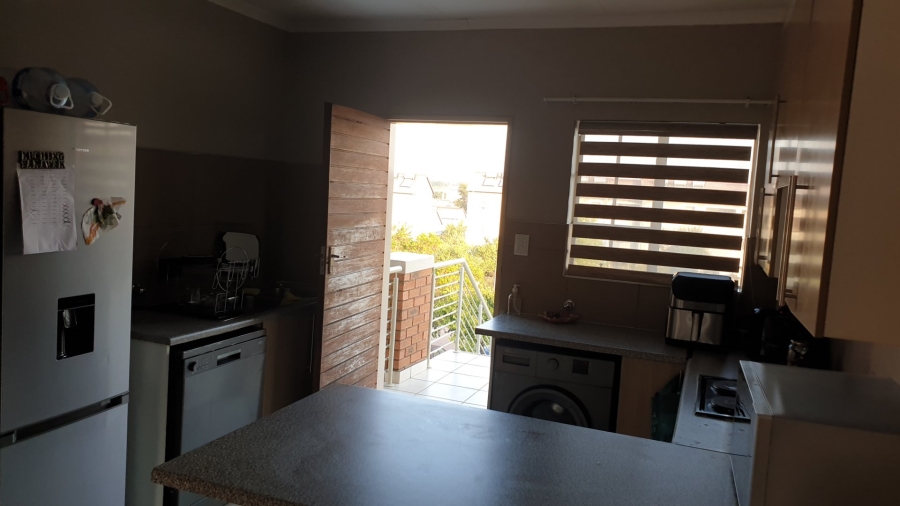 2 Bedroom Property for Sale in Monavoni Gauteng
