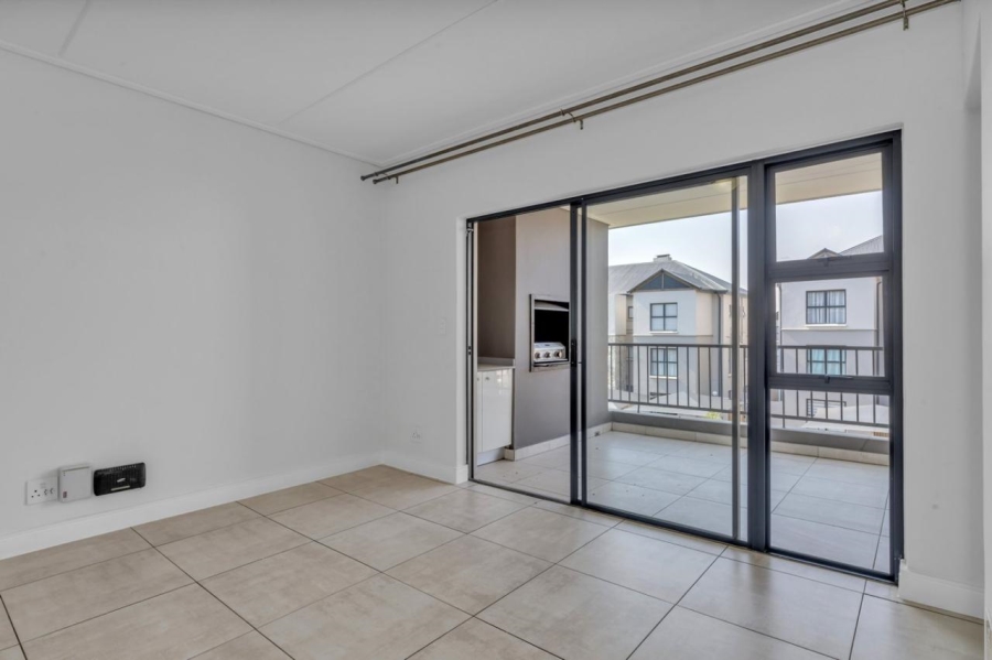 To Let 3 Bedroom Property for Rent in Waterfall Gauteng