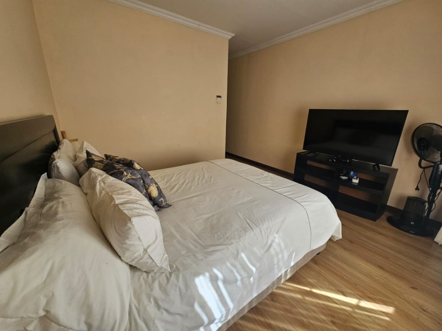 To Let 3 Bedroom Property for Rent in Olympus AH Gauteng