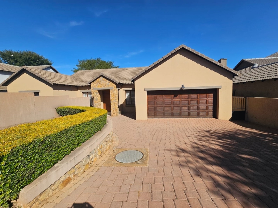 3 Bedroom Property for Sale in Olympus AH Gauteng