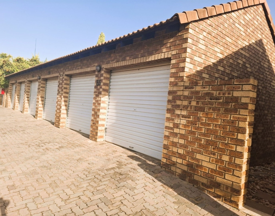 To Let 3 Bedroom Property for Rent in Equestria Gauteng