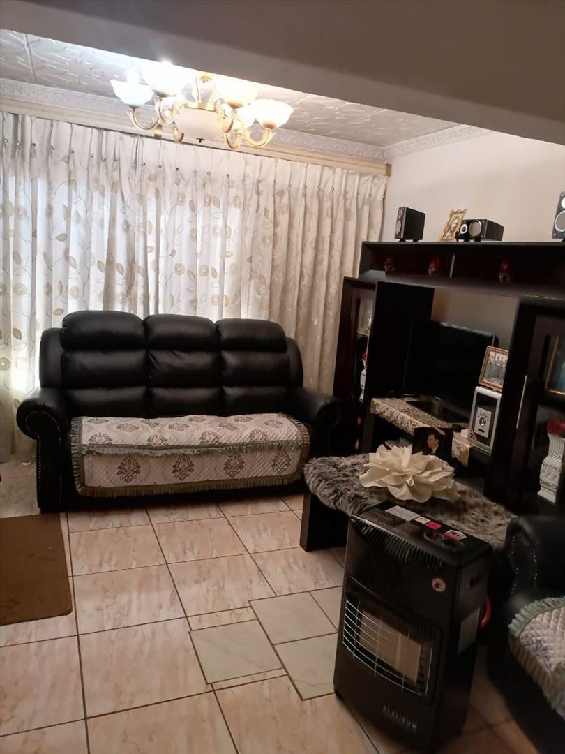 3 Bedroom Property for Sale in Maokeng Gauteng