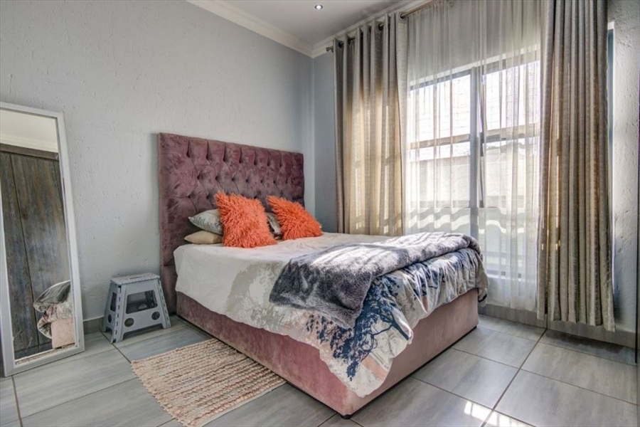 2 Bedroom Property for Sale in Pomona Gauteng