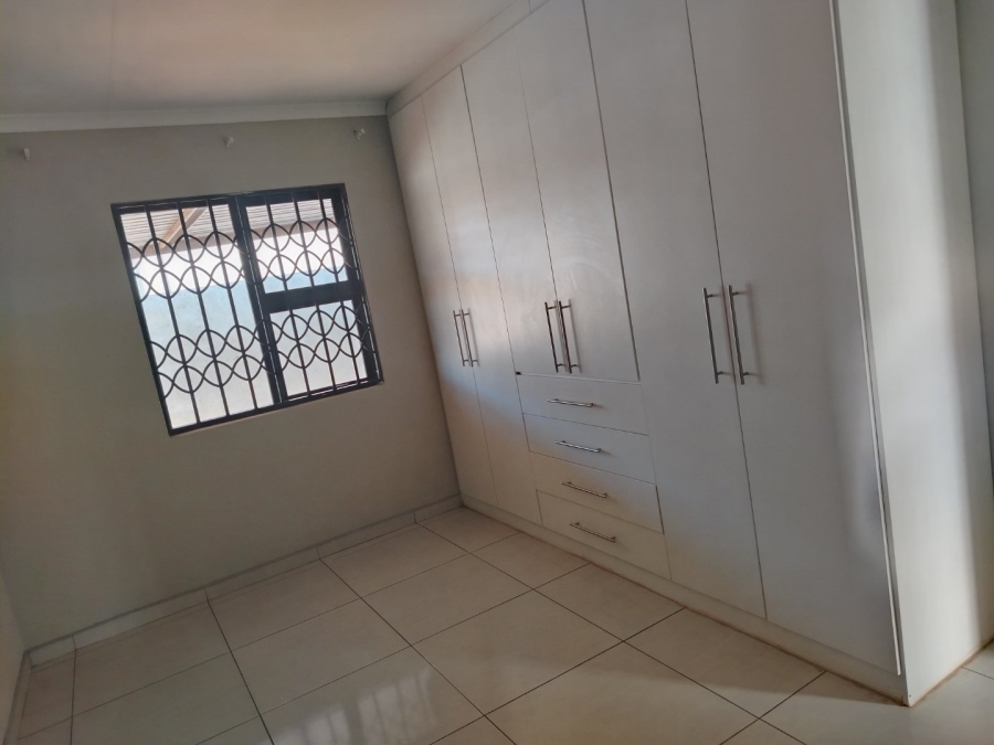 To Let 3 Bedroom Property for Rent in Dawn Park Gauteng