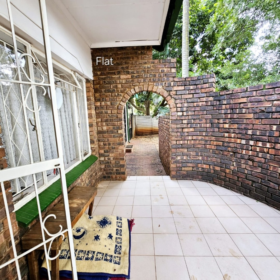 5 Bedroom Property for Sale in Theresa Park Gauteng