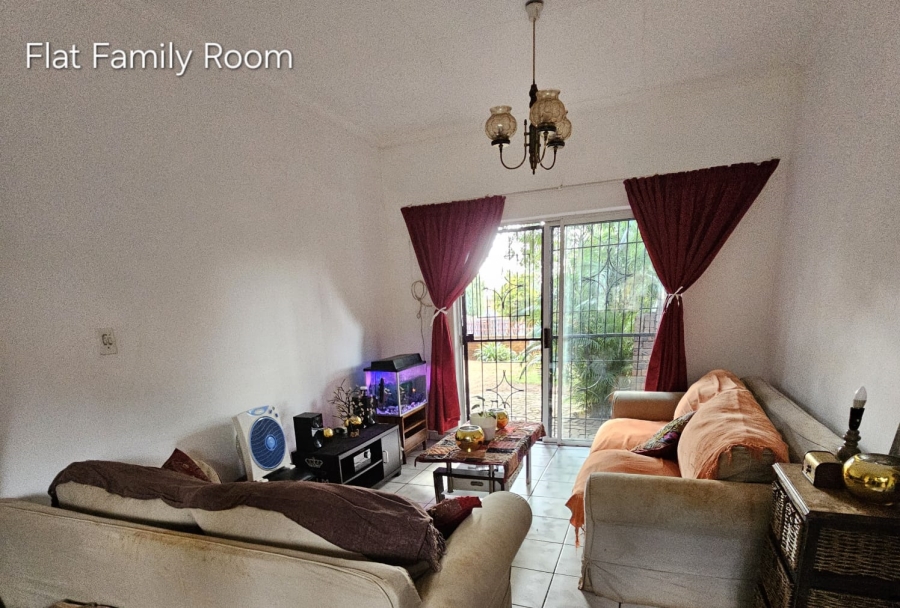 5 Bedroom Property for Sale in Theresa Park Gauteng