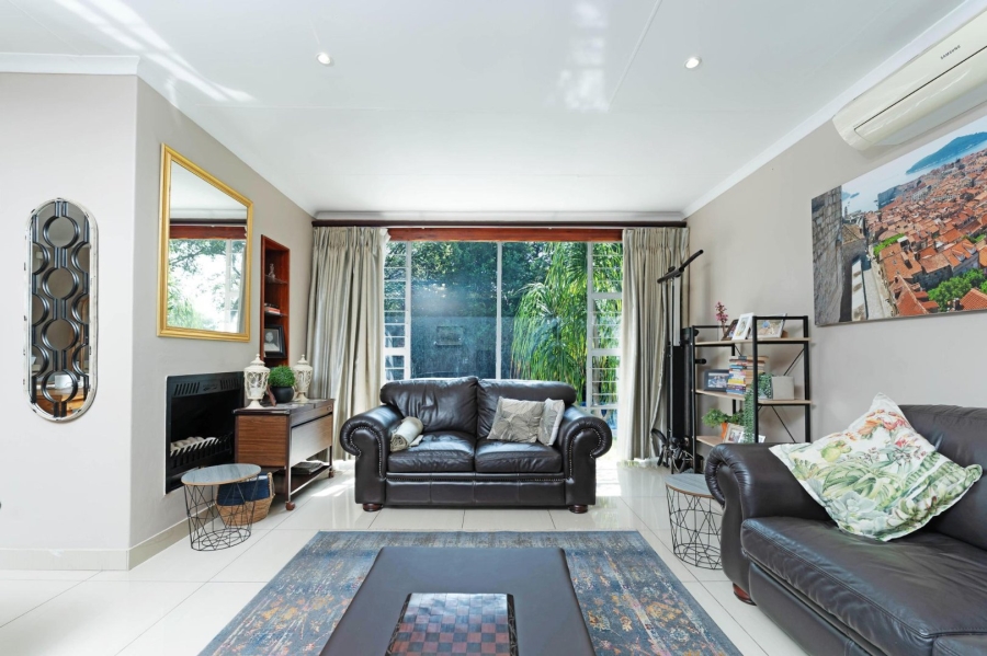 5 Bedroom Property for Sale in Ferndale Gauteng