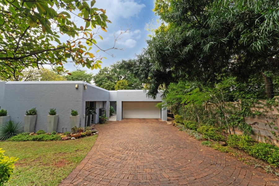 5 Bedroom Property for Sale in Ferndale Gauteng