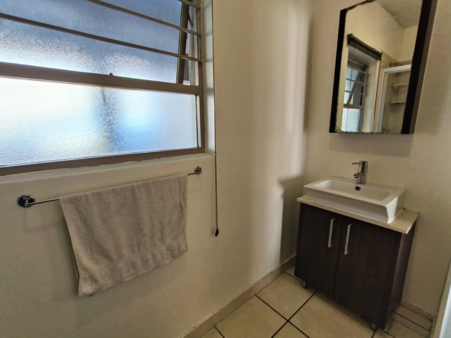 1 Bedroom Property for Sale in Paulshof Gauteng