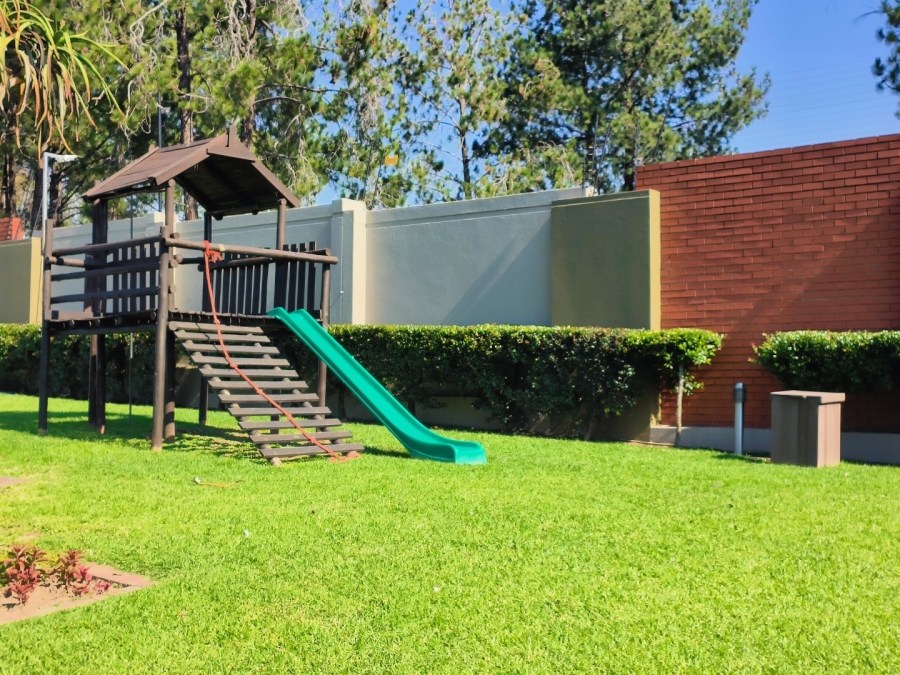 1 Bedroom Property for Sale in Paulshof Gauteng