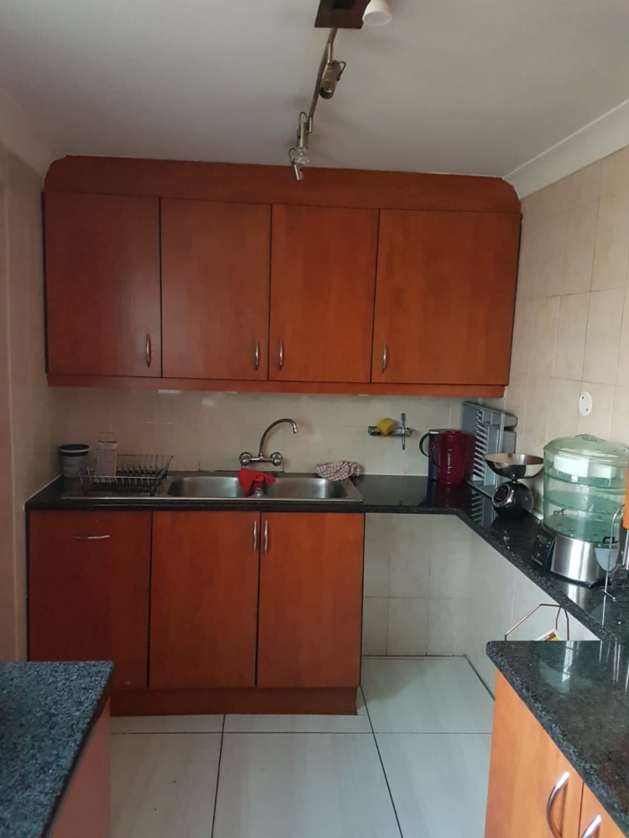 4 Bedroom Property for Sale in Bruma Gauteng