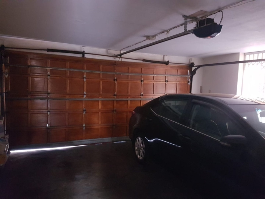 4 Bedroom Property for Sale in Bruma Gauteng
