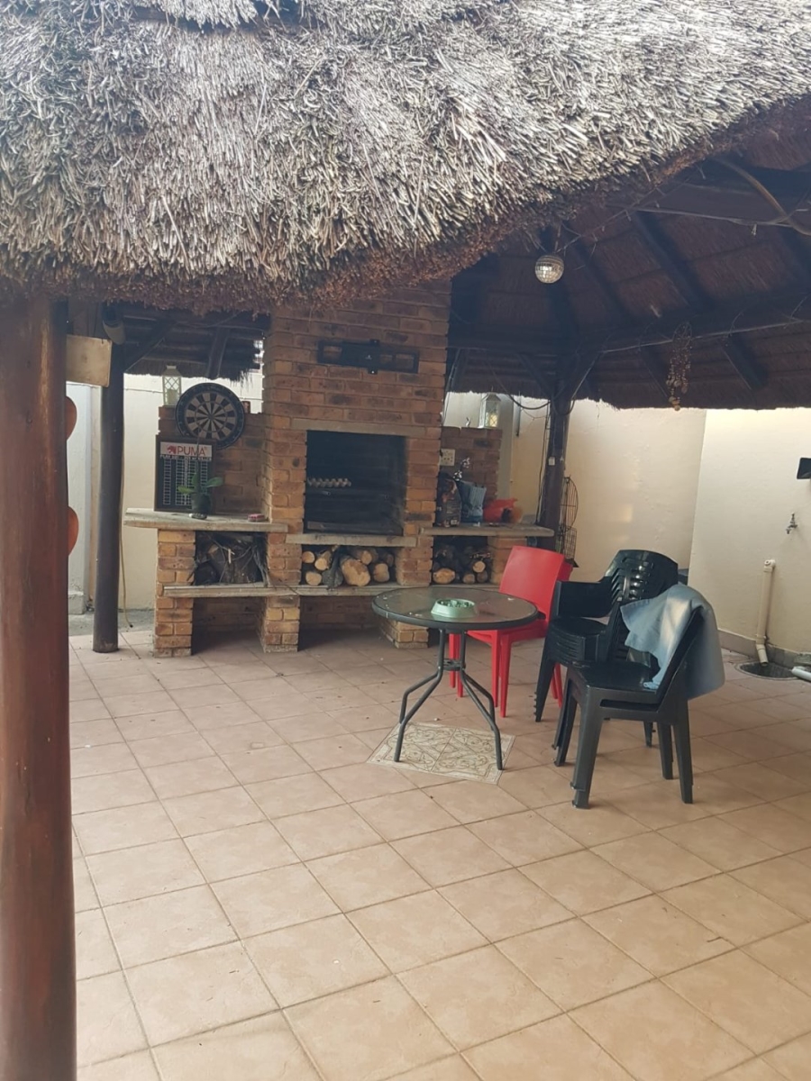 4 Bedroom Property for Sale in Bruma Gauteng