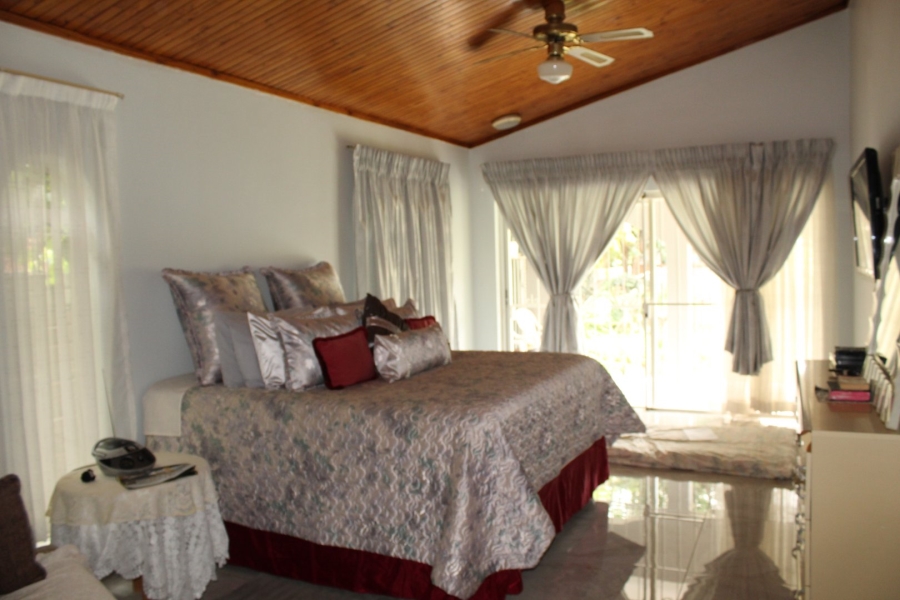 6 Bedroom Property for Sale in Ninapark Gauteng
