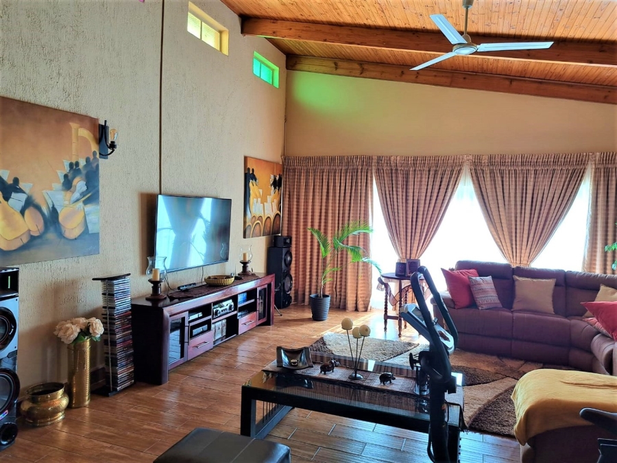 3 Bedroom Property for Sale in Nanescol Gauteng