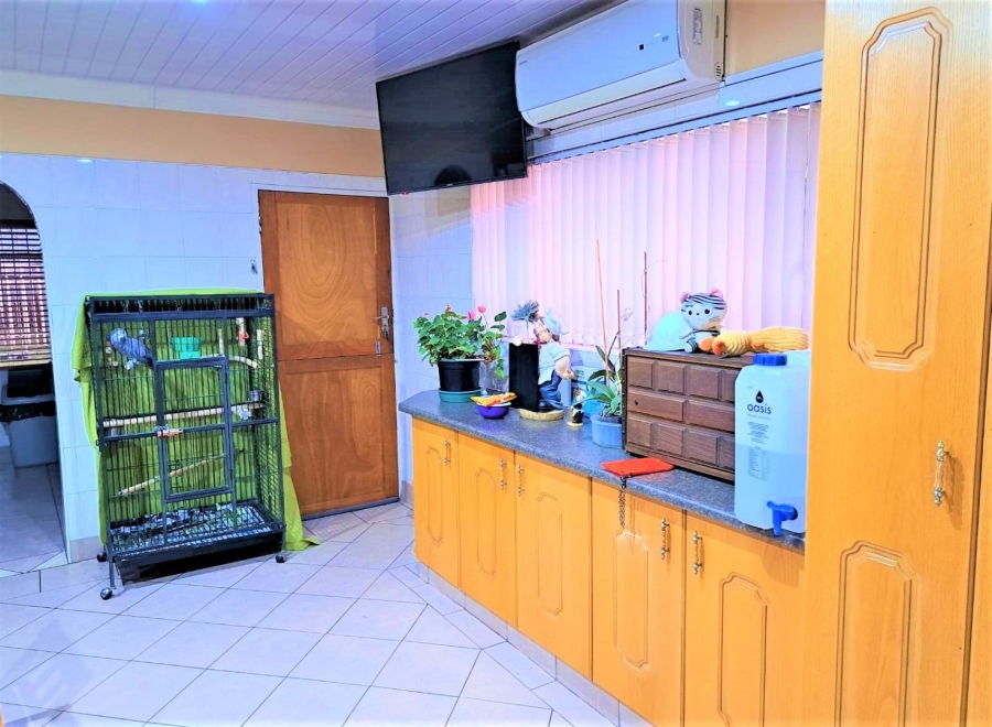 3 Bedroom Property for Sale in Nanescol Gauteng