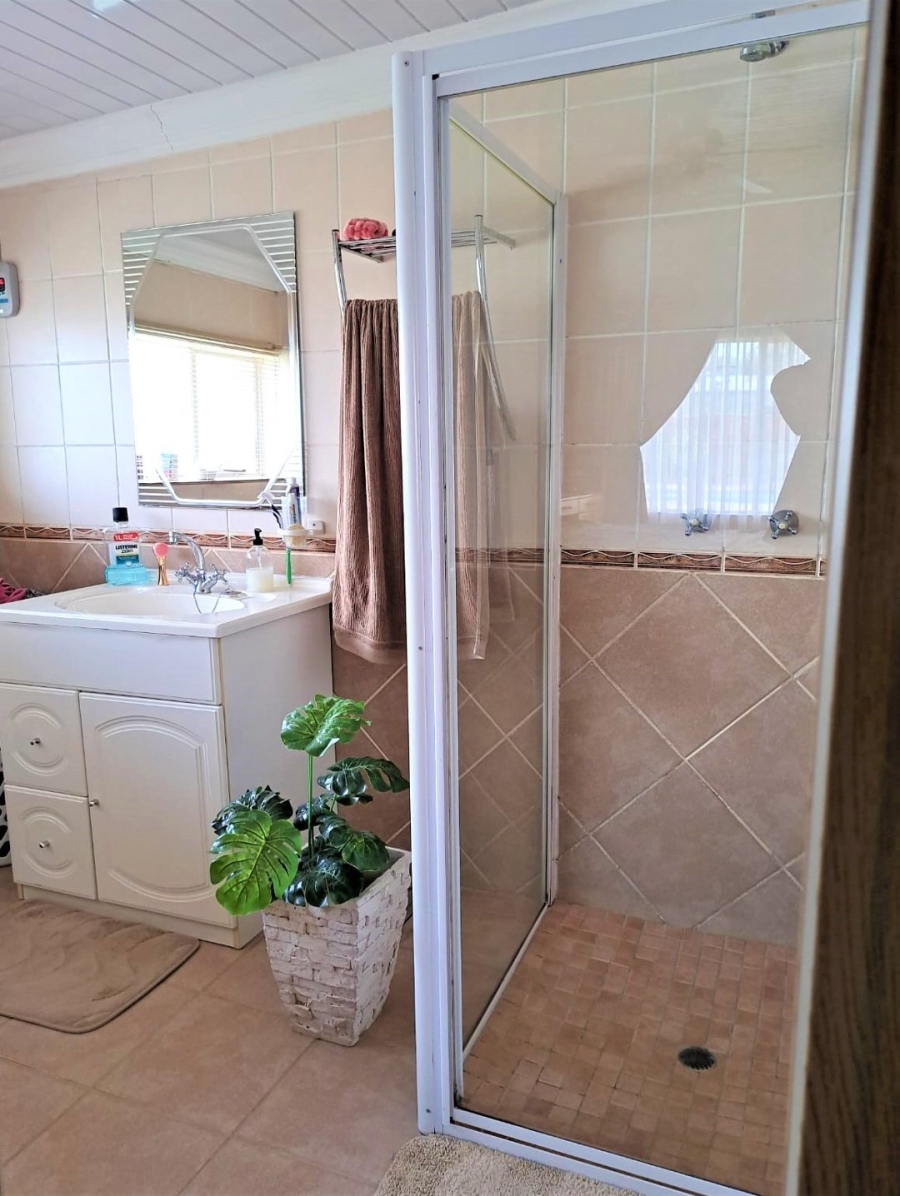 3 Bedroom Property for Sale in Nanescol Gauteng