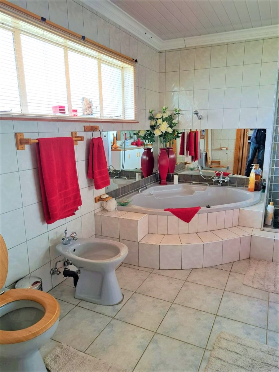 3 Bedroom Property for Sale in Nanescol Gauteng