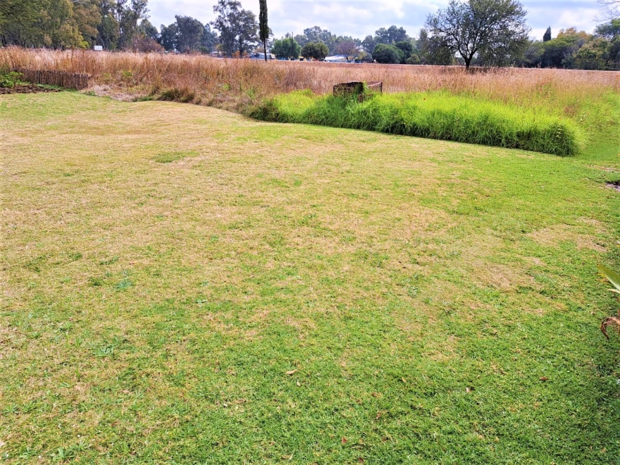 3 Bedroom Property for Sale in Nanescol Gauteng