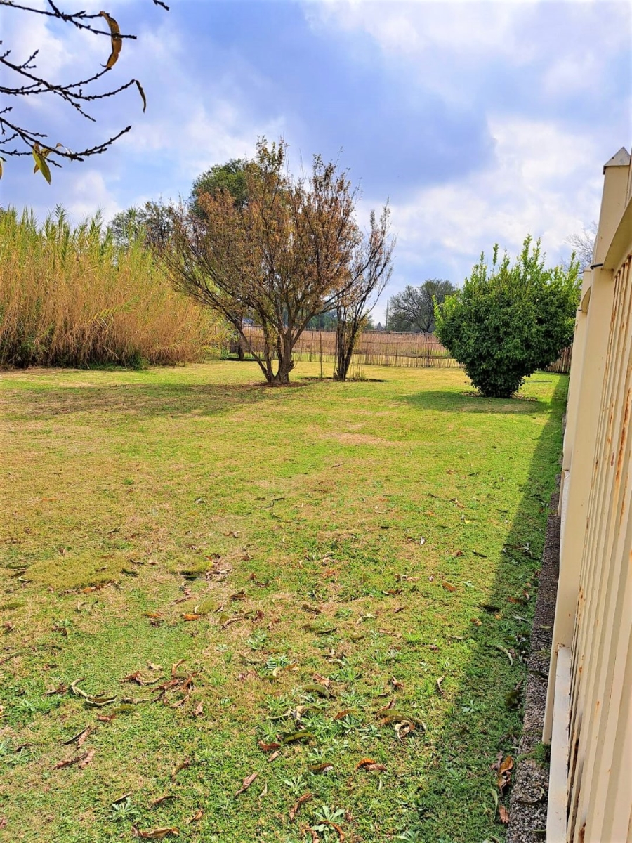3 Bedroom Property for Sale in Nanescol Gauteng