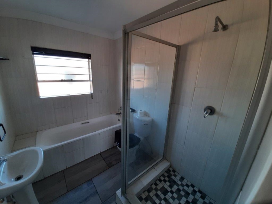 2 Bedroom Property for Sale in Van Dyk Park Gauteng