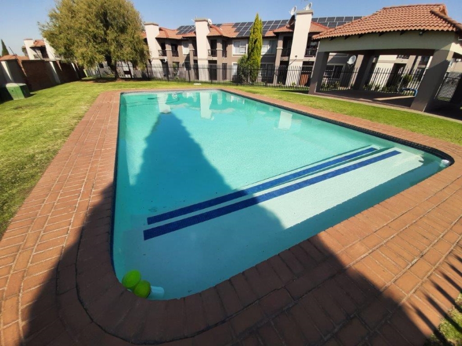 2 Bedroom Property for Sale in Van Dyk Park Gauteng