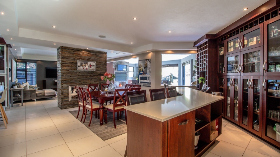 5 Bedroom Property for Sale in Serengeti Lifestyle Estate Gauteng