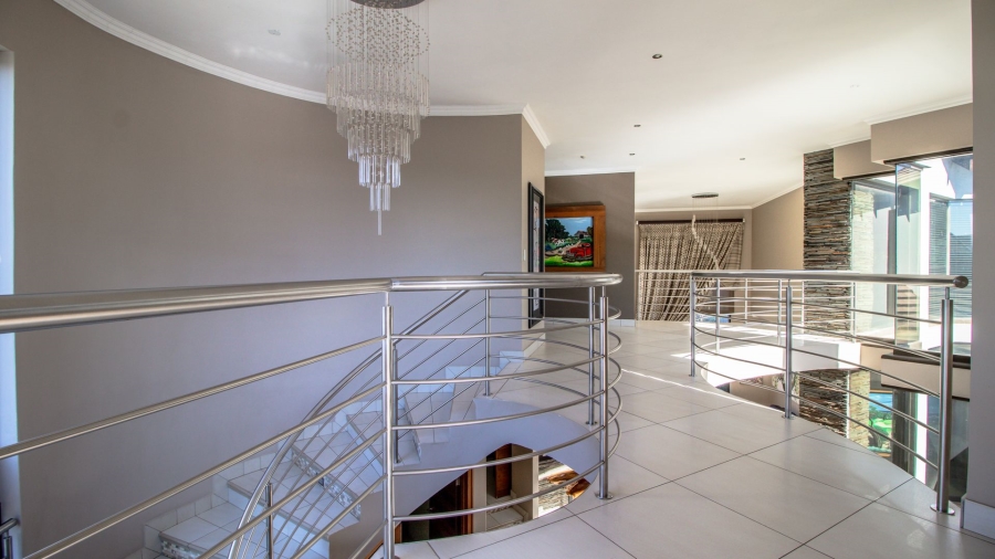 5 Bedroom Property for Sale in Serengeti Lifestyle Estate Gauteng