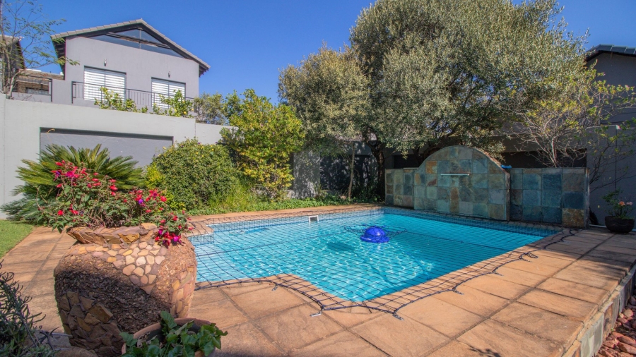 5 Bedroom Property for Sale in Serengeti Lifestyle Estate Gauteng