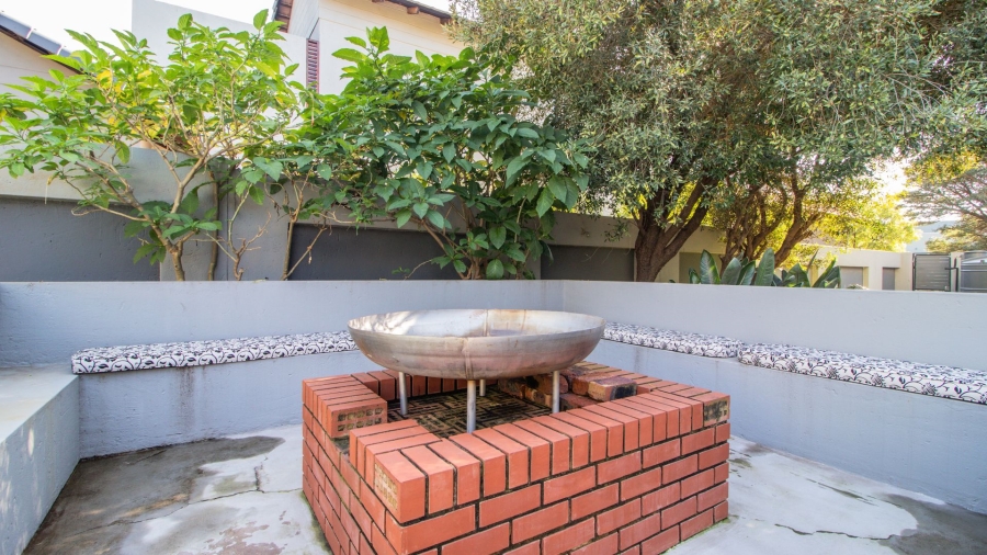 5 Bedroom Property for Sale in Serengeti Lifestyle Estate Gauteng
