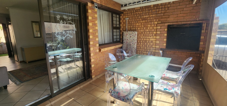 3 Bedroom Property for Sale in Eldoraigne Gauteng