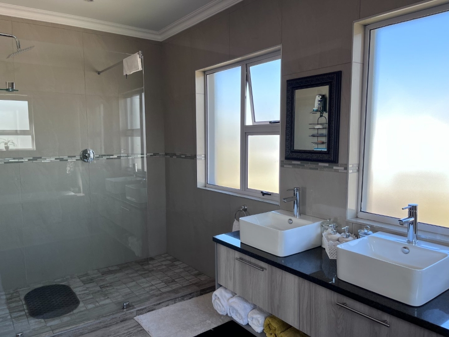 3 Bedroom Property for Sale in Riverspray Lifestyle Estate Gauteng