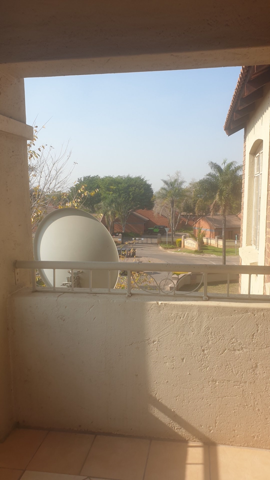 2 Bedroom Property for Sale in Monavoni Gauteng